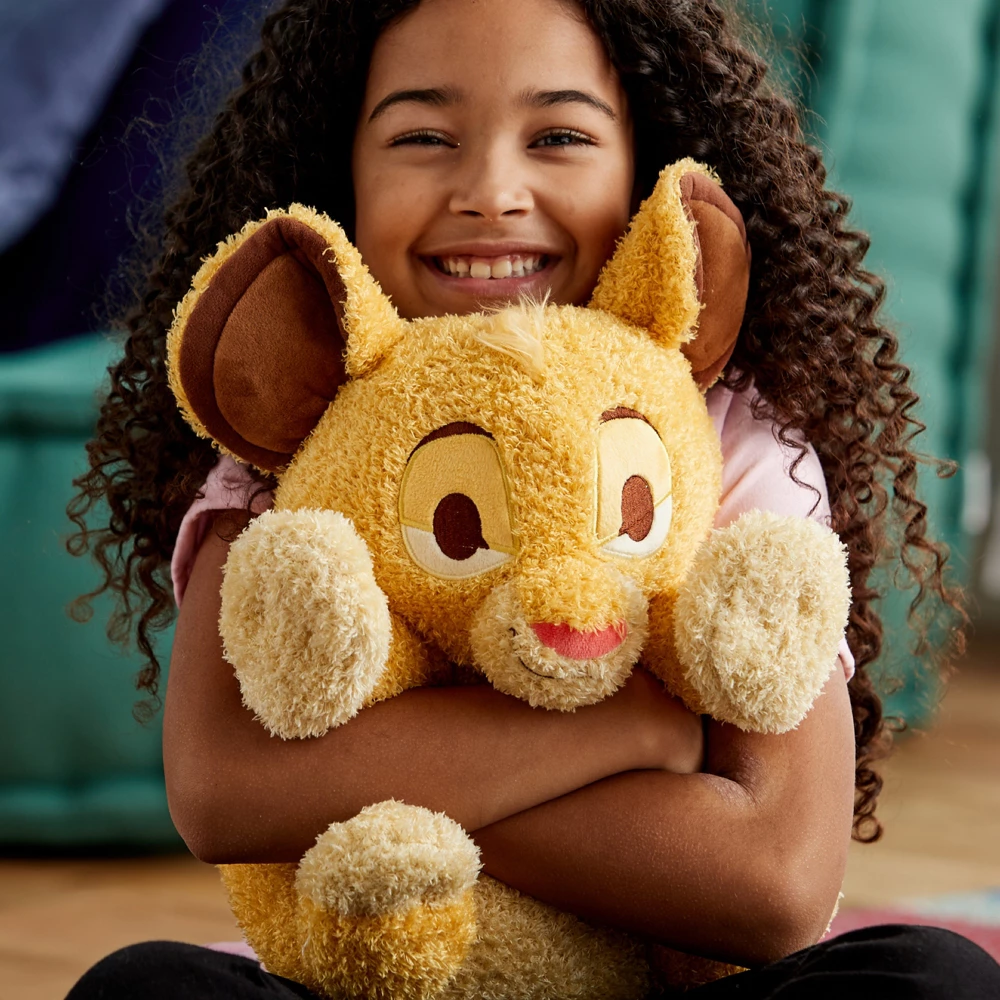 Disney Store Peluche Moyenne Simba Lestée, Le Roi Lion 2 Disney Store Peluche Moyenne Simba Lestée, Le Roi Lion – Image 2