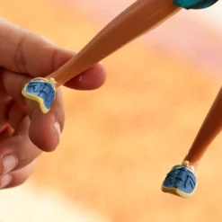 Disney Store Poupée Sisu Forme Humaine Classique, Raya Et Le Dernier Ddragon 10 Disney Store Poupée Sisu Forme Humaine Classique, Raya Et Le Dernier Ddragon -Disney 460012080498 4