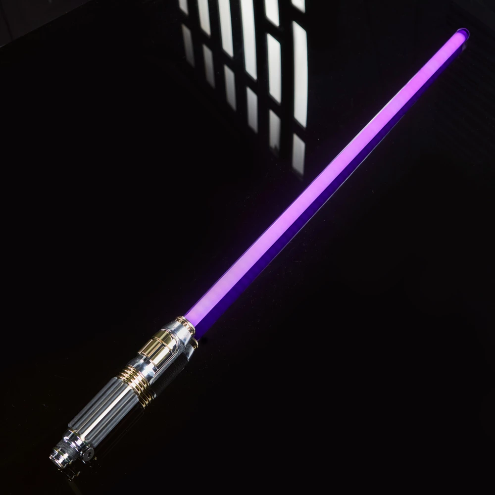 Disney Store Sabre Laser Mace Windu Legacy, Star Wars 2 Disney Store Sabre Laser Mace Windu Legacy, Star Wars – Image 2