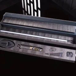 Disney Store Sabre Laser Mace Windu Legacy, Star Wars 11 Disney Store Sabre Laser Mace Windu Legacy, Star Wars -Disney 461063588858 5