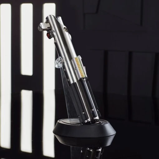 Disney Store Sabre Laser Legacy Skywalker – Image 3